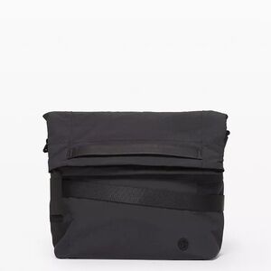 LuluLemon On My Level Crossbody Bag 6L